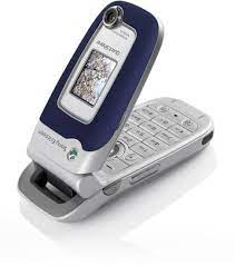 Das neue sony ericsson vivaz handy ist eine tolle sache zu führen, wie es leicht ist schlank und nur 98g. Sony Ericsson Z520i In Handy Datenbank Von Teltarif De