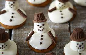 No Bake Marshmallow Snowmen American Recipes Goodtoknow Recipe Christmas Baking Cookies Snowman Recipes Marshmallow Snowman
