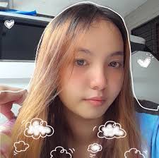 IMMORTALIZING OUR OLD HOUSE thru a miniature diorama made by Nhoda Muñoz  STORY TIME: I lived in this house for 28 years of my life together with my  foster family. Maliit, masikip,