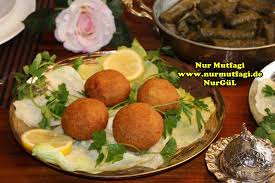 icli kofte pisirme yontemi haslama ve kizartma icli kofte nasil pisirilir tarifi nur mutfagi