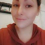 Karla Tingley's Instagram, Twitter & Facebook