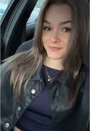 Alisha Dyer's Instagram, Twitter & Facebook