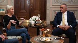 Bank of america uae branch dubai international financial centre gate village 6, second floor po box 506576, united arab emirates tel: World Famous Star Elizabeth Banks In Istanbul
