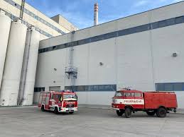 Wir informieren zu aktuellen einsätzen der feuerwehr in den städten berlin, hamburg, münchen, köln, stuttgart, leipzig, dresden, frankfurt und chemnitz. Aktuelles News Kreisfeuerwehrverband Spree Neisse