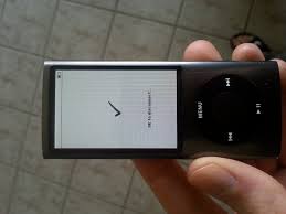 The buttons, and then slide it back to unlock. My Ipod Nano Won T Connect To My Macbook Apple Community