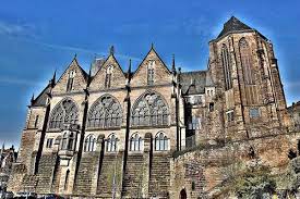 Soweit vorhanden mit grenznoten und wartesemester vergangener zulassungsverfahren. Philipps Universitat Marburg Audimax Marburg Building Cologne Cathedral