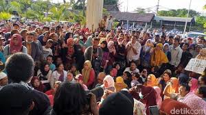 Their most used social media is facebook with about 77% of all user votes and. Dispendik Surabaya Akhirnya Buka Ppdb Tambahan Tanpa Zonasi