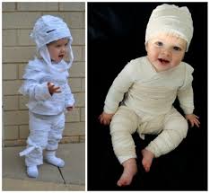 Mit einem kreidestift habe ich einen kürbis, gruselige häuser und. Inspiration 11 Ausgefallene Kostume Fur Babys Kleinkinder