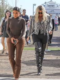 @khloekardashian that skate outfit and those green nails have you looking like cat woman!! Khloe Kardashian Fashion Bomb Daily Style Magazine Celebrity Fashion Fashion News What To Wear Runway Show Reviews