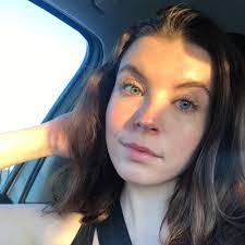 Layla Green's Instagram, Twitter & Facebook