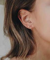 16 Reasons Why You Re Next Piercing Should Be A Helix Earings Piercings Ear Piercings Ear Jewelry
