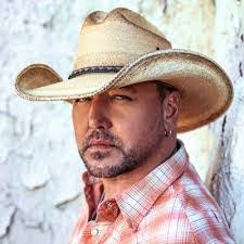 Suzette Fritz's Instagram, Twitter & Facebook