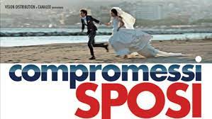 Jun 11, 2021 · sul primo ci sono solo le iniziali degli sposi in oro su fondo bianco, il secondo uno scatto delle nozze, sul terzo una foto con i gemelli e sul quarto un'immagine della coppia nel 2018. Esce Il Film Compromessi Sposi Le Riprese A Gaeta E Formia
