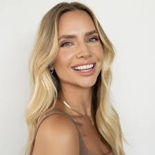 Britt McGee (@brittkmcgee) • Instagram photos and videos