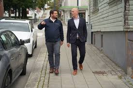 Trones, Sandnes | Statsforvalter ber om færre p-plasser, mens Avinor frykter fuglekrasj