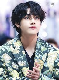 Young bros l kpop fantasy club party x berlin 2021 is on facebook. Story Kpop On Twitter Knetz Choose Infinite L And Bts V As The Most Legendary Visual And Face Of Male Idol Https T Co 6aaqxonawl