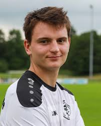 Vorstellung Spieler FV Bad Waldsee Vor-und Nachname: Samuel Kranz  Spitzname: Samu Alter: 18 Position: Verteidigung Lieblingstrikotnummer: 3  Wie lange schon beim FV Bad Waldsee: Seit 2017 Lieblingsverein: