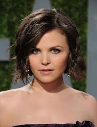 Flattering hairstyles for round faces skillfully mask the width of round faces, shaping them into cute ovals. 27 Popular Hairstyles For Round Faces 2019 Lead Hairstyles