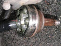 Remettez la graisse que vous avez pu enlever lors du. Vw Polo G40 Changement Des Soufflets De Cardans