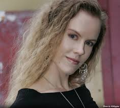 Laura Carruthers Elevates Scottish Highland with Grace Fury