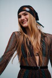 Maybe you would like to learn more about one of these? 2021 Hair Trends Here Is The Length Of The Winter Vogue Paris
