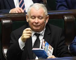 Czy jarosław kaczyński współpracował w sb? Zdjecie Jaroslawa Kaczynskiego Z Kotem Opublikowala Beata Mazurek Wiadomosci
