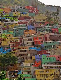 Haïti regorge de belles plages, de belles cascades et de magnifiques grottes. Port Au Prince Haiti The Pretty Colours Are A Mask For The Challenges Facing The Jalousie Slum In Port Haiti Missions Port Au Prince Haiti Haiti Mission Trip