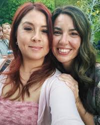 Monique Ramos (@moniquetriberamos)