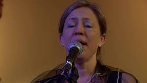 Porque llorax blanca niña