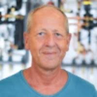 70+ "Galis" profiles