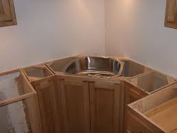 Kitchen Stunning Corner Kitchen Sink Disadvantages Also Corner Kitchen Do Diseno De Cocina Moderna Muebles De Cocinas Pequenas Cocina Con Fregadero En Esquina