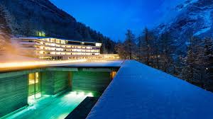 The vals valley is a roughly 16 kilometers long valley. Vals Makeover Fur Das Thermalhotel 7132 Die Insiderei