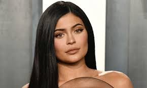 Kylie jenner is reportedly pregnant,. Kylie Jenner Delights Fans With Pregnancy Baby Bump Photo Hello