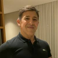 40+ "Robinson Lopes" profiles