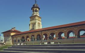 Alba kalıp, alba ferforje, alba plastik, alba otomotiv olmak üzere dört ayrı üretim ve alba ferro ihracat şirketi ile imalat sektöründe yer şirket kültüründe, çalışanların mutluluğu, müşteri odaklı hizmet anlayışı ve memnuniyeti esastır. Un Grup De Elevi VeniÅ£i La Parada De La Alba Iulia Au Ajuns SÄƒ DoarmÄƒ In CatedralÄƒ Stirileprotv Ro