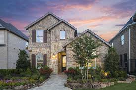 Highland Homes 306 Model Home In Dallas Fort Worth Texas Viridian 40s Community New Home Builders Home Builders Highland Homes