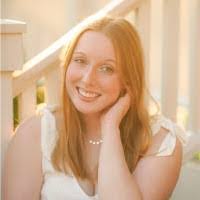 Nora Gamble's Instagram, Twitter & Facebook