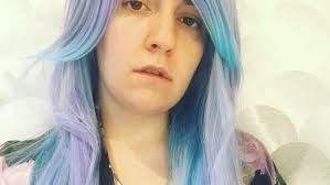 Just a quick video showing my hair color and the products i used to achieve this look. Lena Dunham Wore A Blue And Purple Mermaid Wig On Instagram Allure