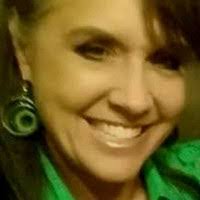 Joni Owen's Instagram, Twitter & Facebook