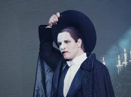 The Phantom Of The Opera Ben Lewis Westend London 2018 In 2020 Phantom Of The Opera Opera Ghost Phantom Musical