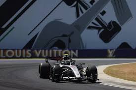 F1: Bortoleto participa de teste da Pirelli na Hungria