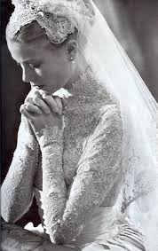 Kleid hochzeit verlobung heiraten prinzessin sofia royale hochzeiten ehe schöne hintern grace kelly monaco. Lieblingsbraute Grace Kelly