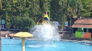 Sebuah kabupaten yang memiliki segudang bahkan semilyar panorama dan pesona alam yang sangat menakjubkan bagi siapa saja yang melihat langsung keindahan wisata alamnya. Viral Curug Muara Jaya Majalengka Dipenuhi Tumpukan Sampah Setelah Objek Wisata Dibuka Kembali Tribun Cirebon