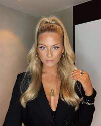 Amanda Franzen On Instagram Results From Feeling Myself Blonde Hair Looks Textured Haircut Hair Styles