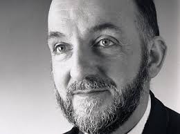 Douglas Gunn's Instagram, Twitter & Facebook