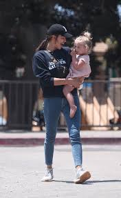 Irina shayk and daughter lea cooper walk in soho on june 2, 2021 in new york city. Irina Shayk Takes Her And Bradley Cooper S Daughter Lea On A Relaxing Stroll In L A See The Cute Pics In 2021 Irina Shayk Model Outfits Older Fashion