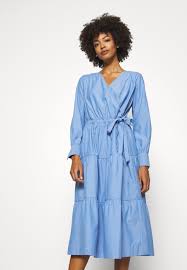 Six Ames Marley Day Dress Placid Blue Light Blue Zalando Co Uk