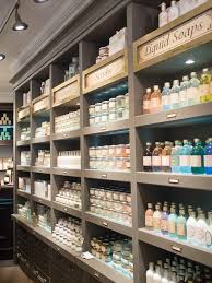 Pamper your skin, soothe your soul with the healing powers of nature. Places Sabon Store Opening La Petite Olga Fashion Beauty Lifestyle Blog From Munich