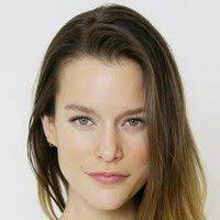 Kim Cloutier: Canadian fashion model (1987-)