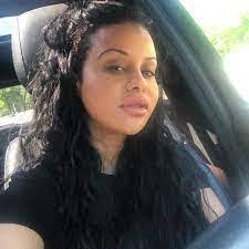 Kaley Mitts's Instagram, Twitter & Facebook